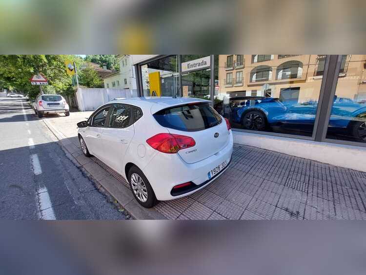 Kia Ceed 1.4 diesel foto 3